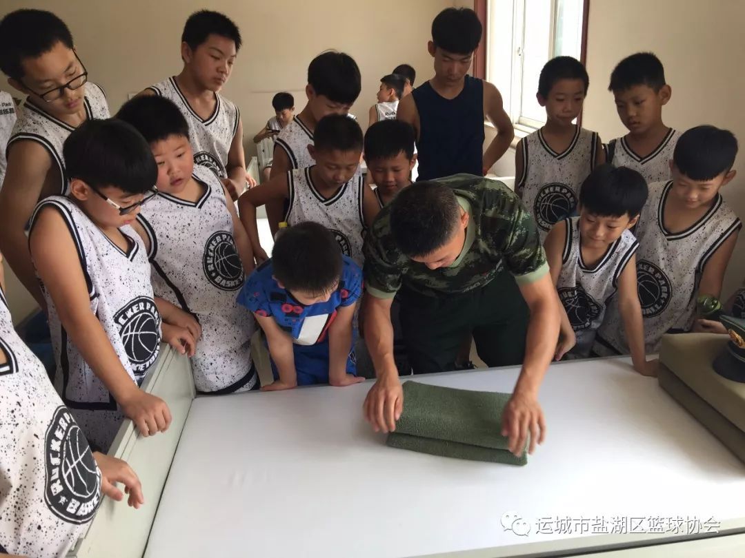 如何设计自己的篮球模拟训练计划_2